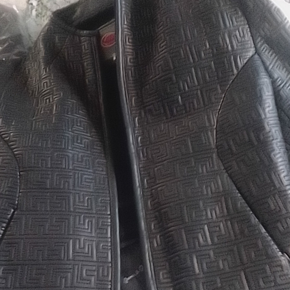 Nice Leather Jacket - image 5